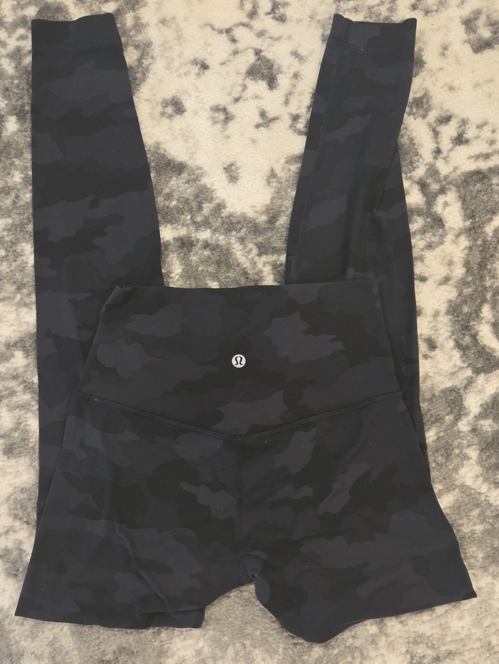 lululemon black active leggings with logo tag